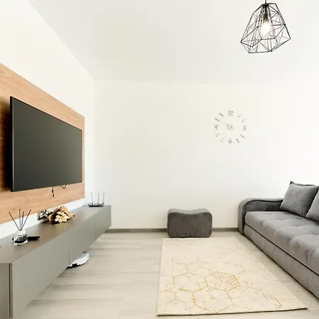 Nivel D10 By Euxin Apartment